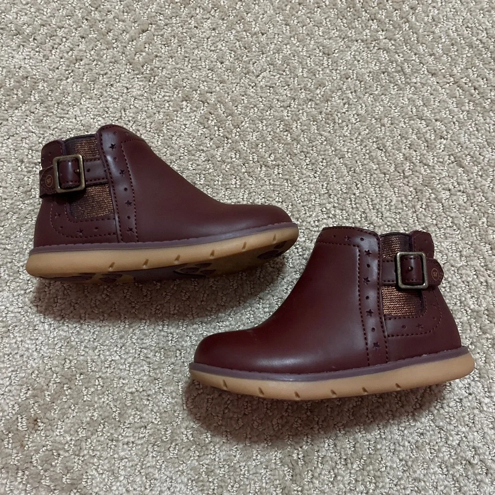Stride Rite boots - Picture 1 of 11